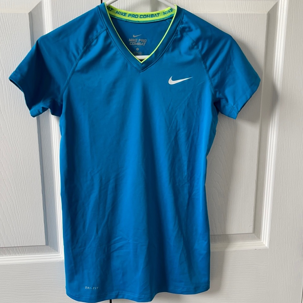 NIKE Dri Fit top